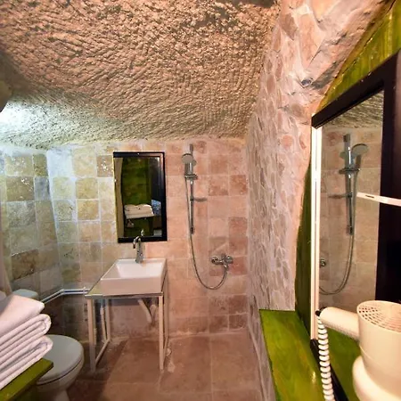 Mommys Cave House ギョレメ