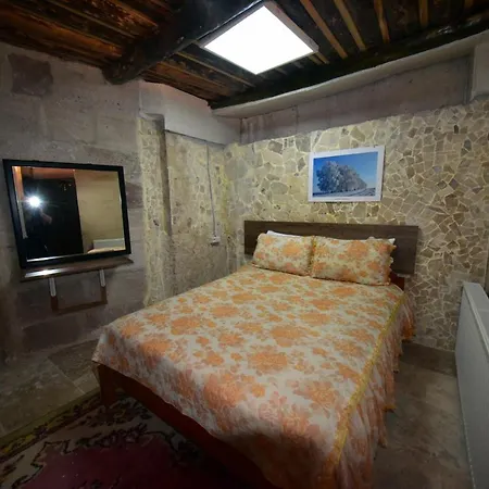 ベッド・アンド・ブレックファスト Mommys Cave House